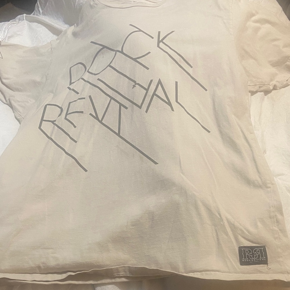 Rock Revival Beige Graphic Short-Sleeve Tee